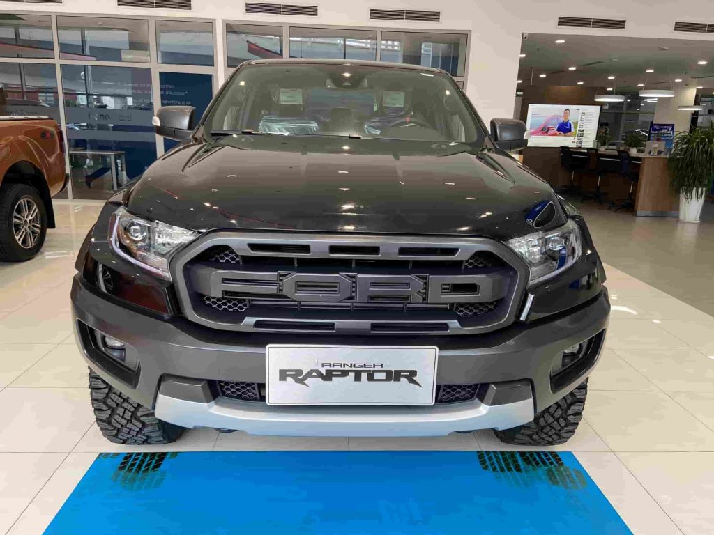 Giá xe Ford Ranger Raptor 2021 và đánh giá chi tiết.
