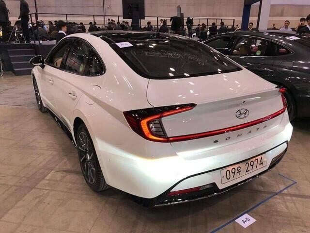 Chi tiết Hyundai Sonata 2021 kèm giá bán.