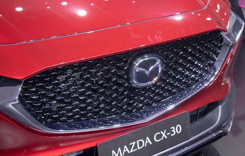 Giá xe Mazda CX30 2021 kèm thông số kỹ thuật.
