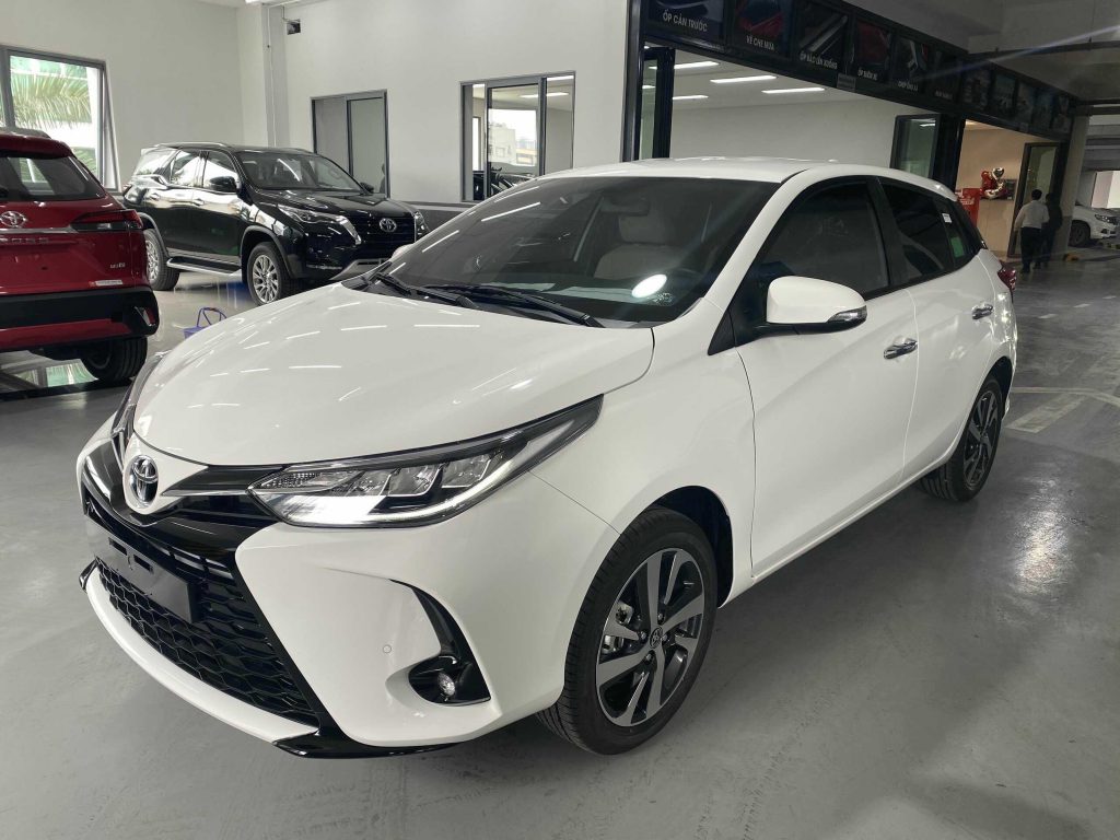  Giá xe Toyota Yaris 2021 và chi tiết đánh giá xe.