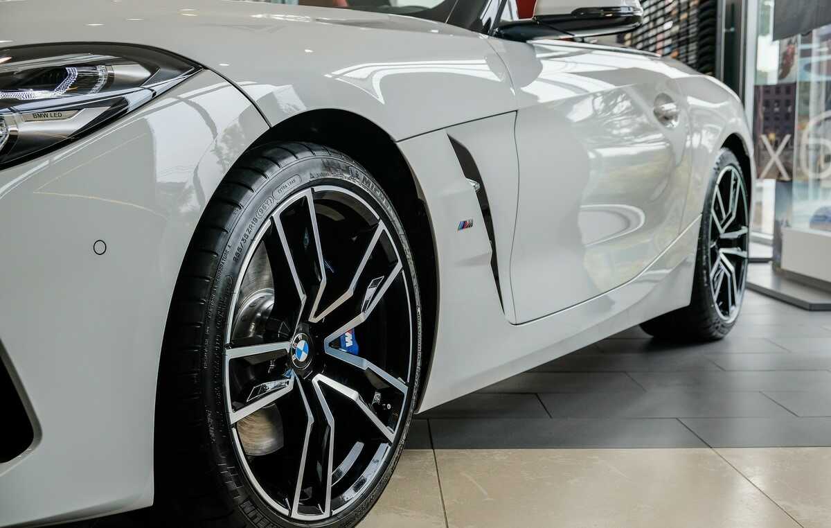 Giá xe BMW Z4 mới nhất năm 2022 kèm đánh giá chi tiết.