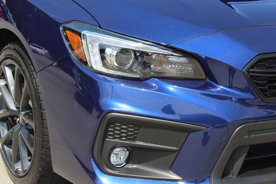 Giá xe Subaru WRX 2022 kèm đánh giá chi tiết.