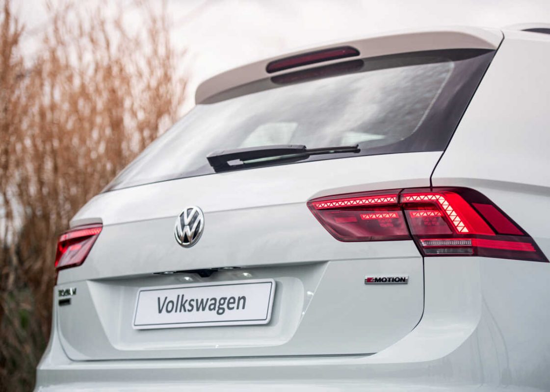 Giá xe Volkswagen Tiguan mới nhất năm 2022.