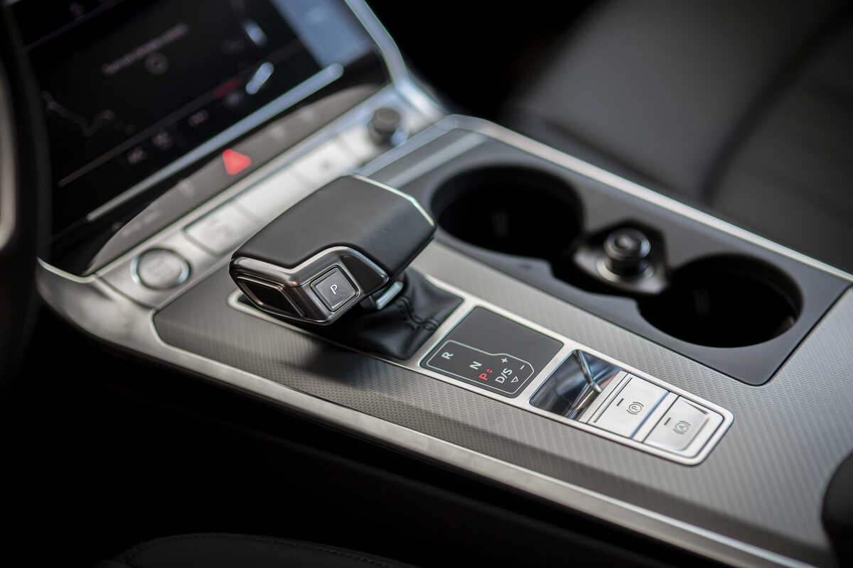 Giá xe Audi A6 mới nhất năm 2022 kèm thông số kỹ thuật.