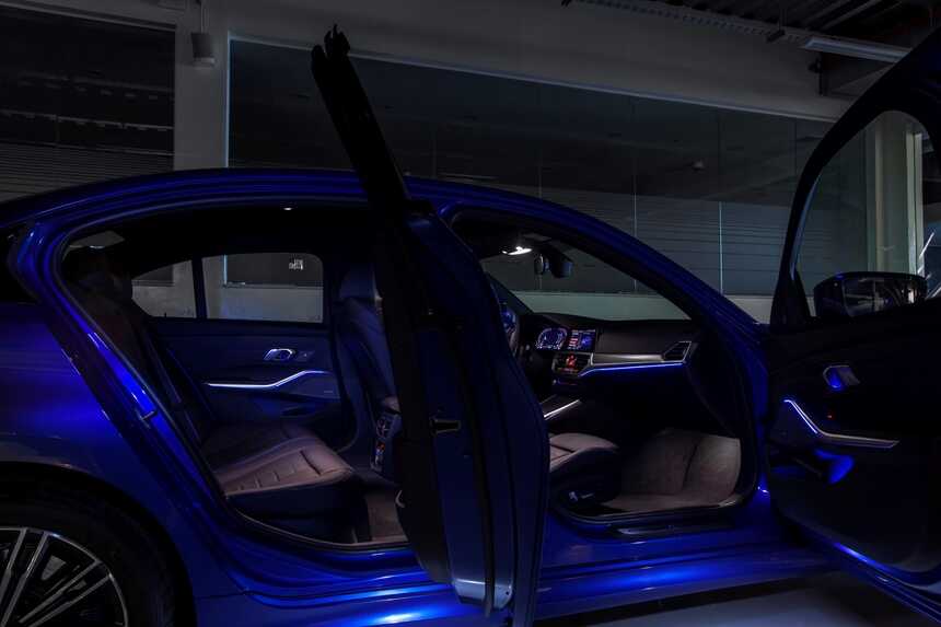 Giá xe BMW 330i mới nhất năm 2022.