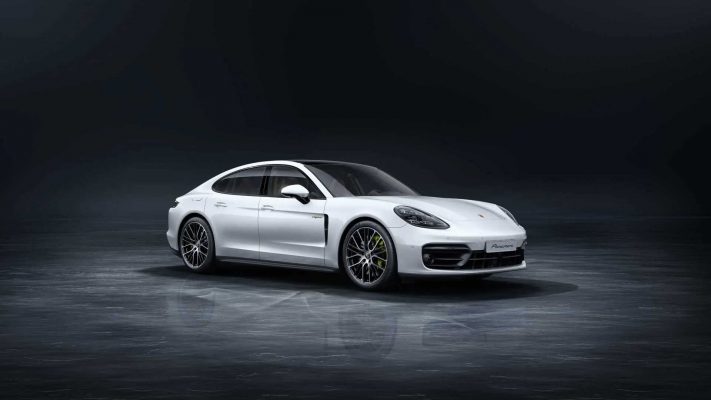 Giá xe Porsche Panamera mới nhất năm 2022.